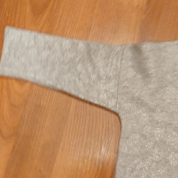 Autumn Cashmere Gray Sweater - Picture 3 of 9